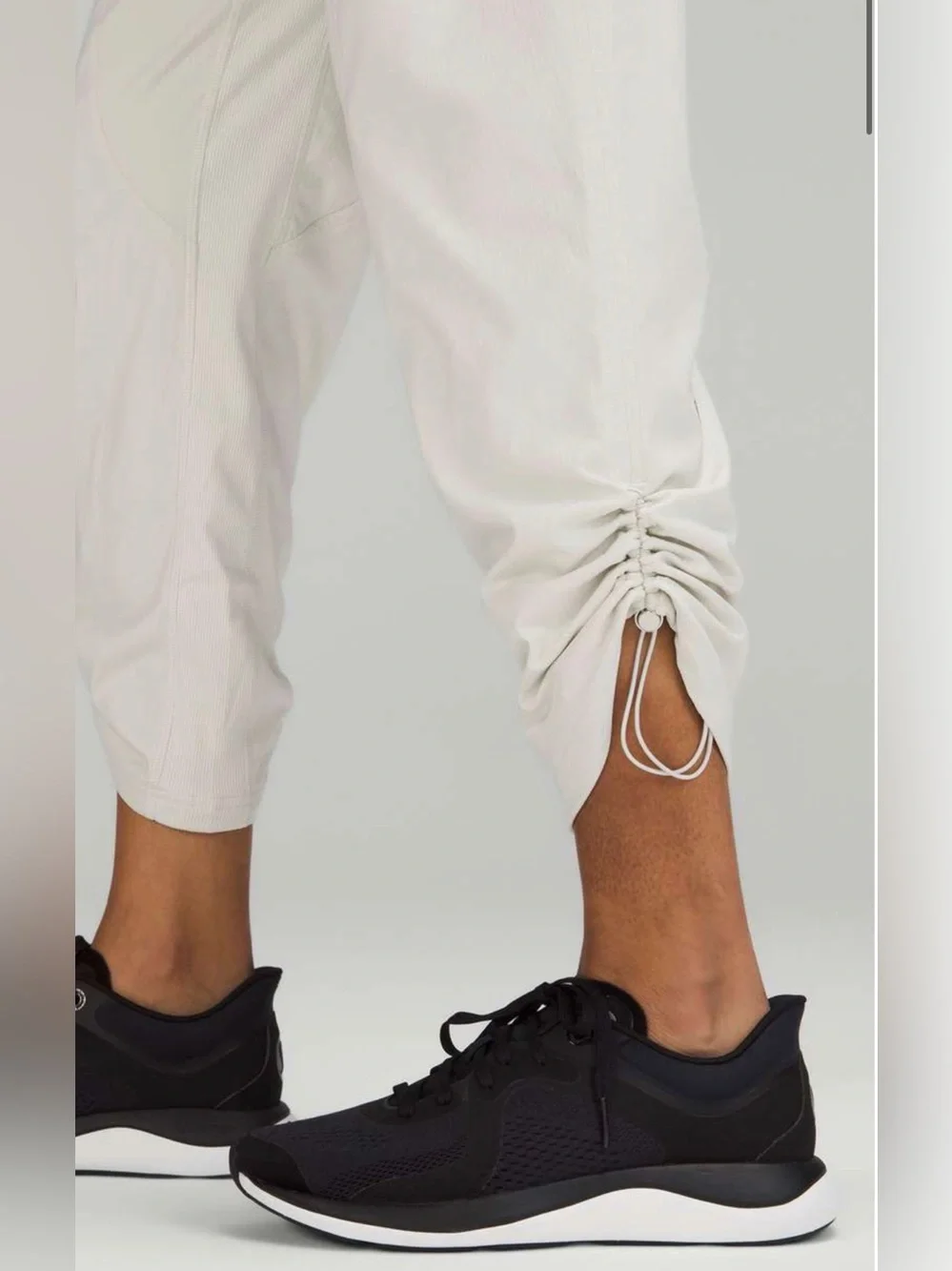 Lululemon Dance Studio Mid-Rise Cropped Pant